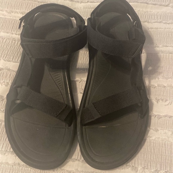 Teva Hurricane size 12 - Picture 2 of 7